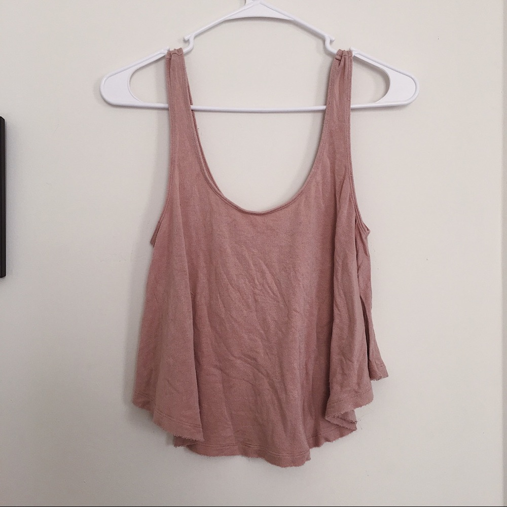🚫SOLD🚫Soft Pink Flowy Tank